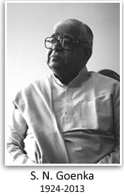 写真：S.N.Goenka